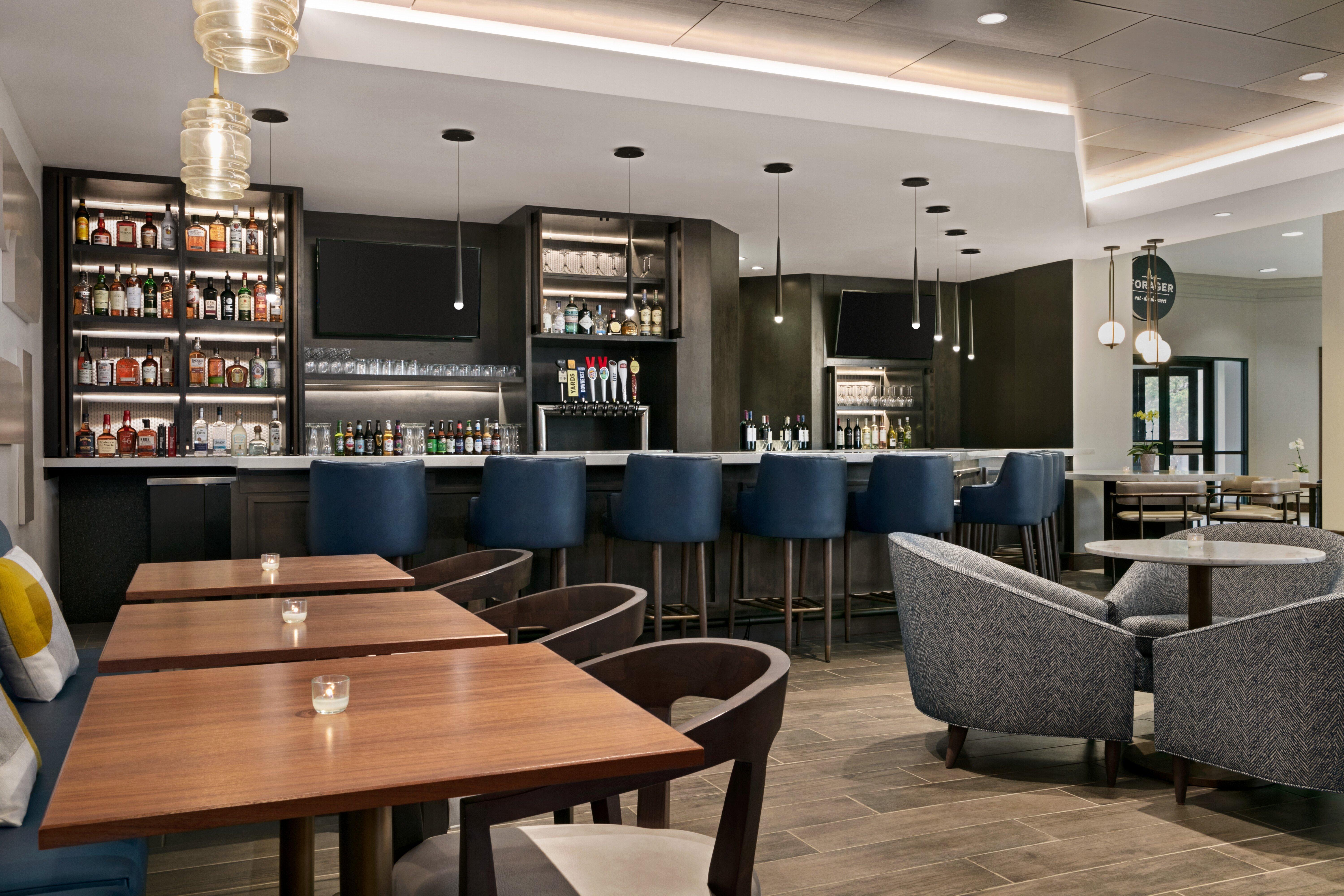 Hotel Crowne Plaza Philadelphia King Of Prussia Exterior foto